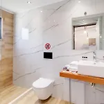 3 Lägenhet *