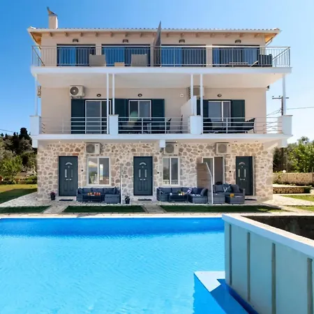 3 Apartment *